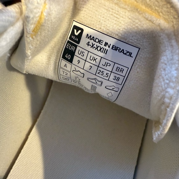 Veja Cream and Black Casual Sneakers - Picture 6 of 6